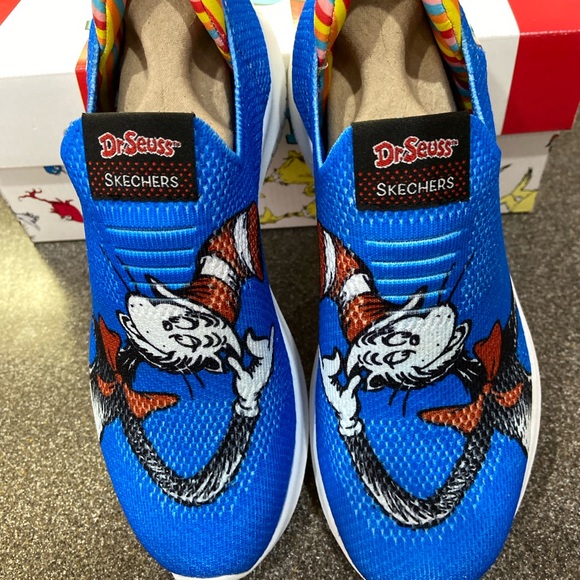 NIB Girls Sketchers brand slip on sneakers Cat in the Hat Sz 3 Blue - Picture 3 of 12